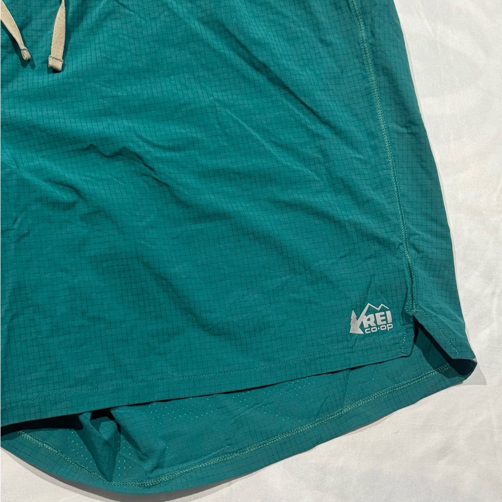 Women’s REI Co-op Swiftland Running Shorts in Teal XLarge Excellent Condition - Picture 4 of 7